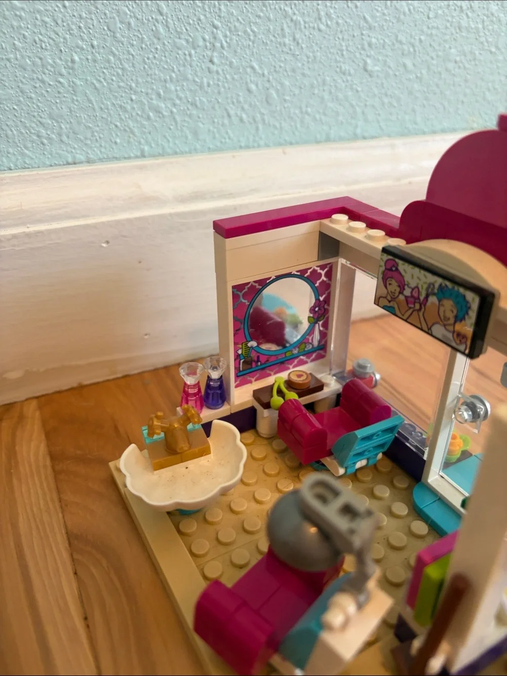 LEGO Friends Hair Salon Playset - Pink, Teal & Purple